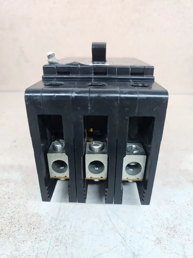Автоматический выключатель Square D EDB34050 3pole 50amp 480v circuit breaker ty