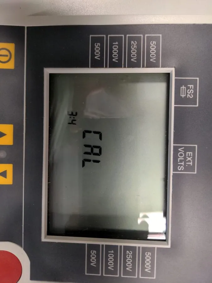 Тестер AVO Megger BM11D Insulation Resistance Tester Megohmmeter — фото лота 2