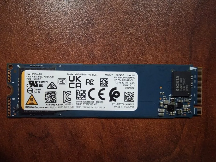 SSD-накопитель Kioxia BG5 1TB M.2 2280 NVMe PCIe SSD (KBG50ZNV1T02) /98%