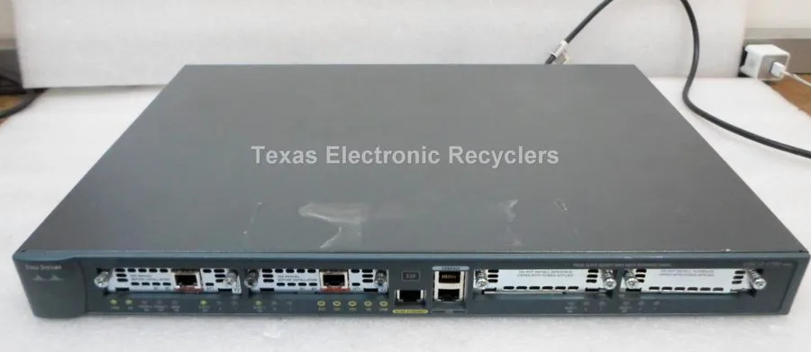 Маршрутизатор Cisco 1760 1-Port 10/100 Router w/ 2x WIC 1B-U V2 Cards