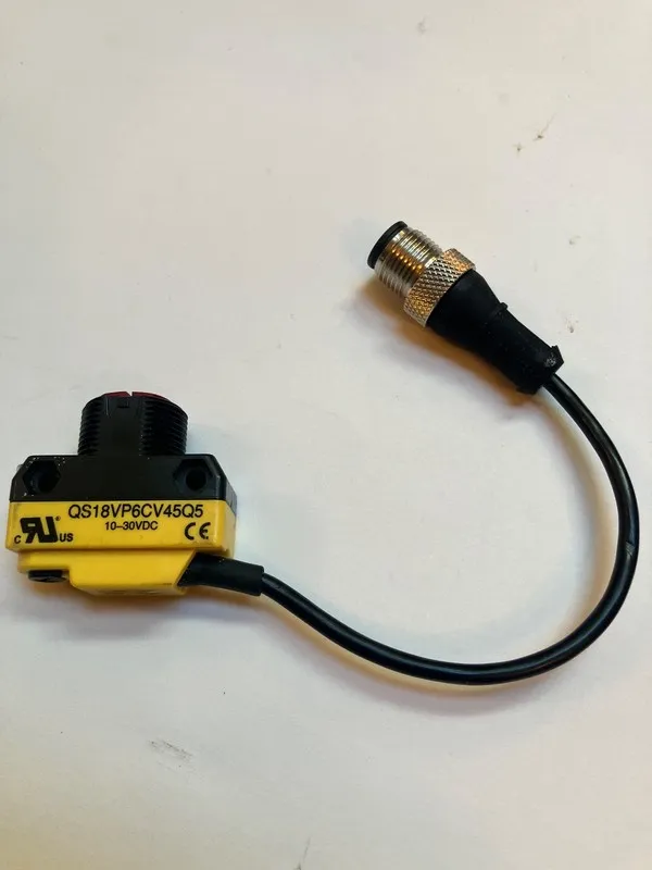 Фотоэлектрический датчик BANNER QS18VP6CV45Q5 PHOTOELECTRIC SENSOR 10-30VDC 4 PI