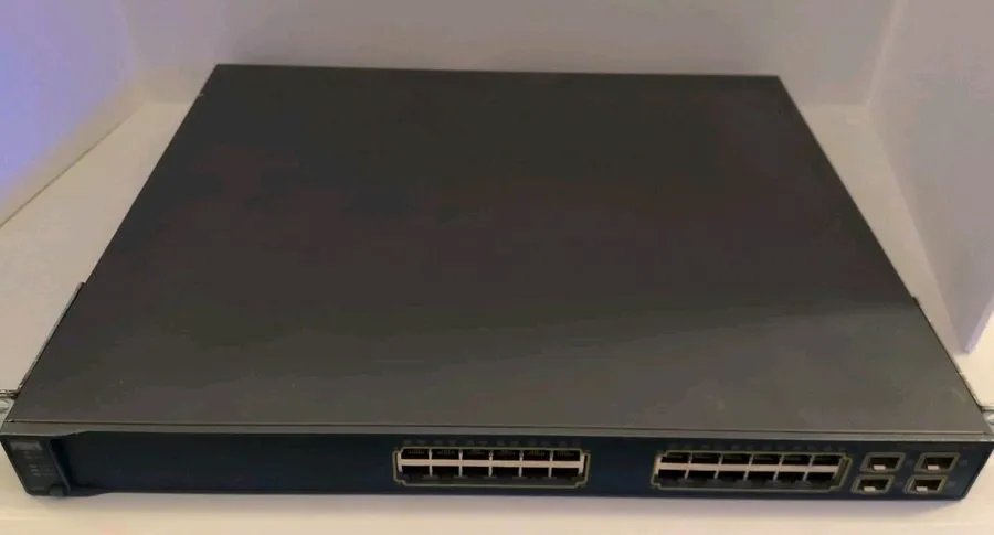 Коммутатор Cisco Catalyst 3560 Series 24 Port Gigabit Switch WS-C3560G-24TS-S