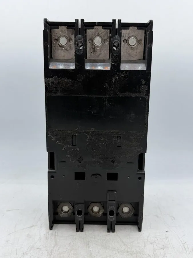 Автоматический выключатель Siemens HFD63F225 Main Circuit Breaker 225A 3P 600V A — фото лота 2
