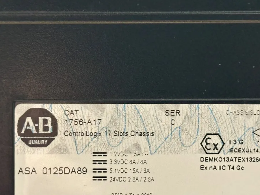 ПЛК ALLEN BRADLEY 1756-A17 ControlLogix PLC Chassis Rack 17 Slot 24VDC