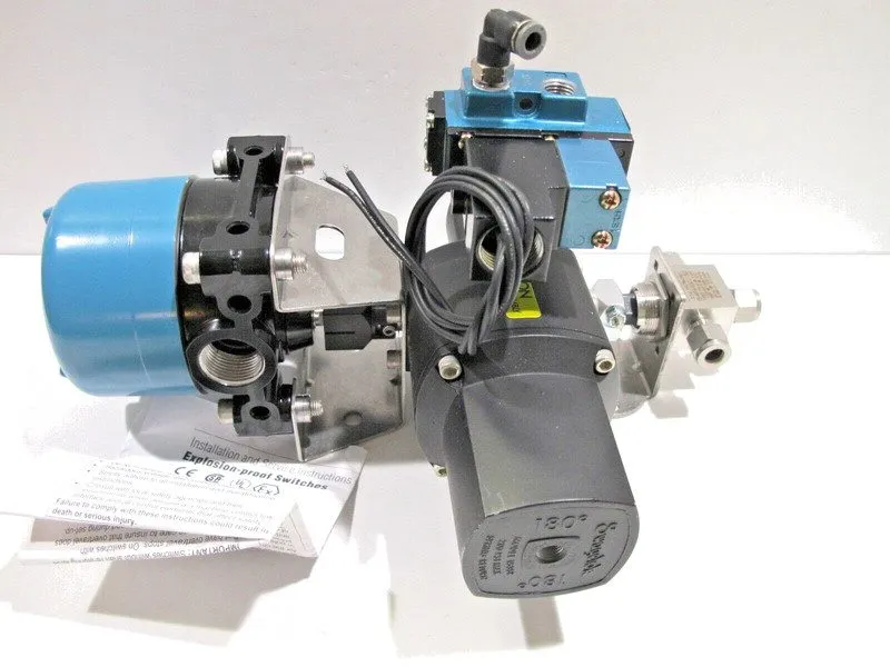 Клапан Hanbay MDM-060DT Valve Actuator w/ Swagelok SS-44XS6 3-Way 12-24VDC