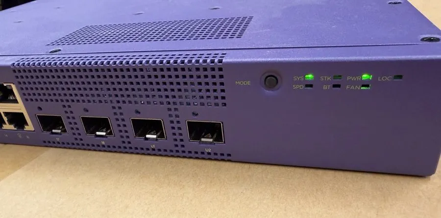 Коммутатор Extreme Networks 5320-16P-4XE 16-Port PoE+ Gigabit Managed Switch 4x  — фото лота 1