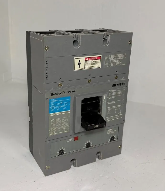 Автоматический выключатель SIEMENS SENTRON CIRCUIT BREAKER JXD63B400 400 AMP 3-P