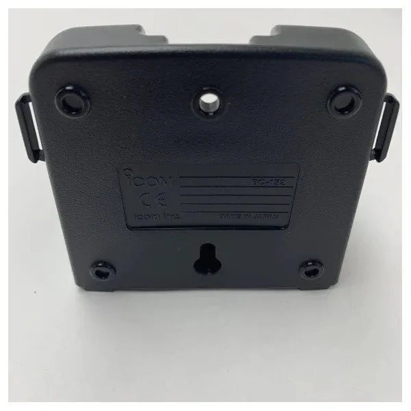 Зарядное устройство Icom IC-BC152 Handheld Battery Charger 220VAC — фото лота 1