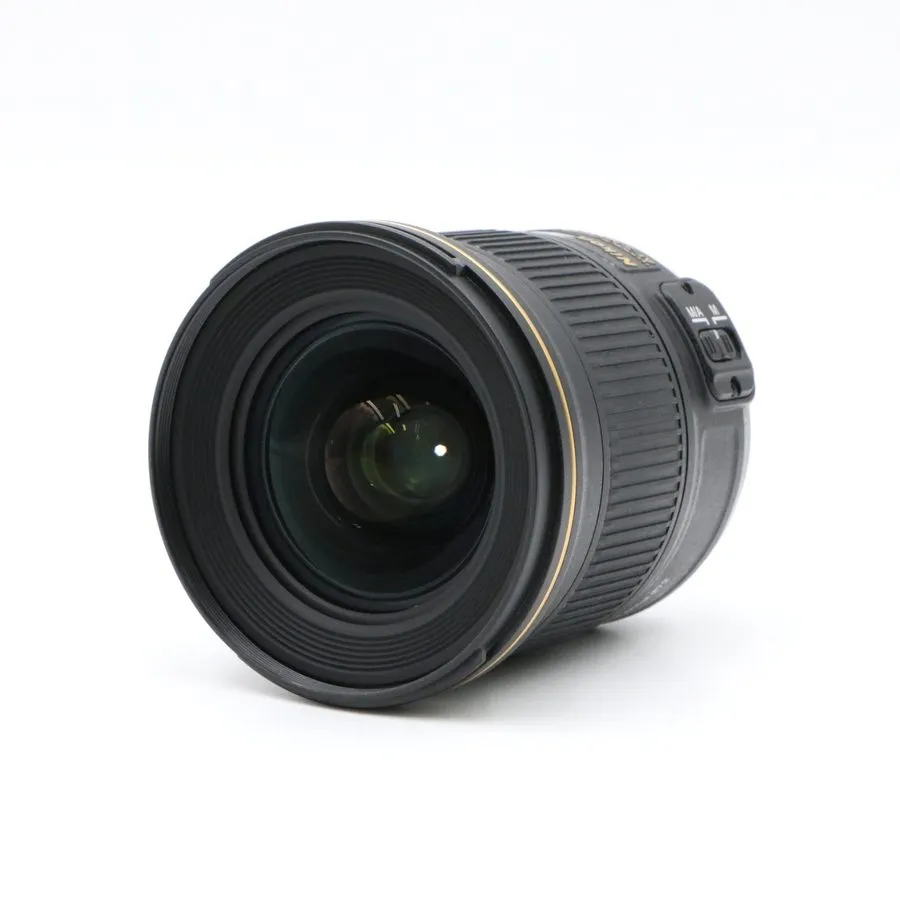 Объектив Nikon AF-S DX NIKKOR 35mm f/1.8G Lens