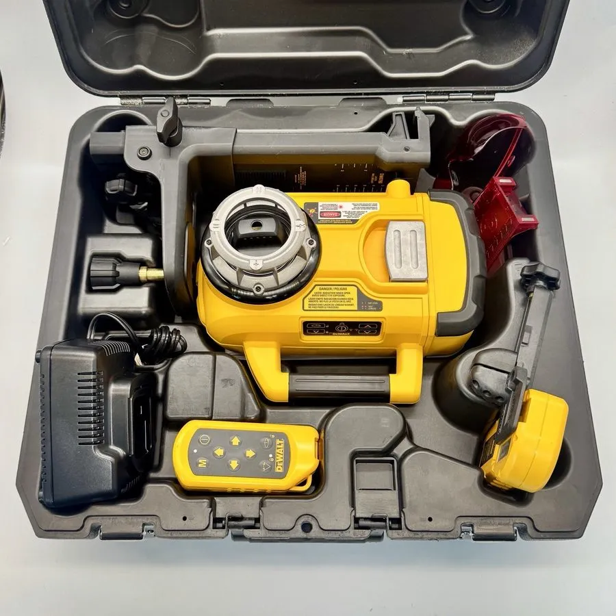 Геодезический прибор DeWalt DW079KD 18V XRP Cordless Self-Leveling Int/Ext Rotar — фото лота 1