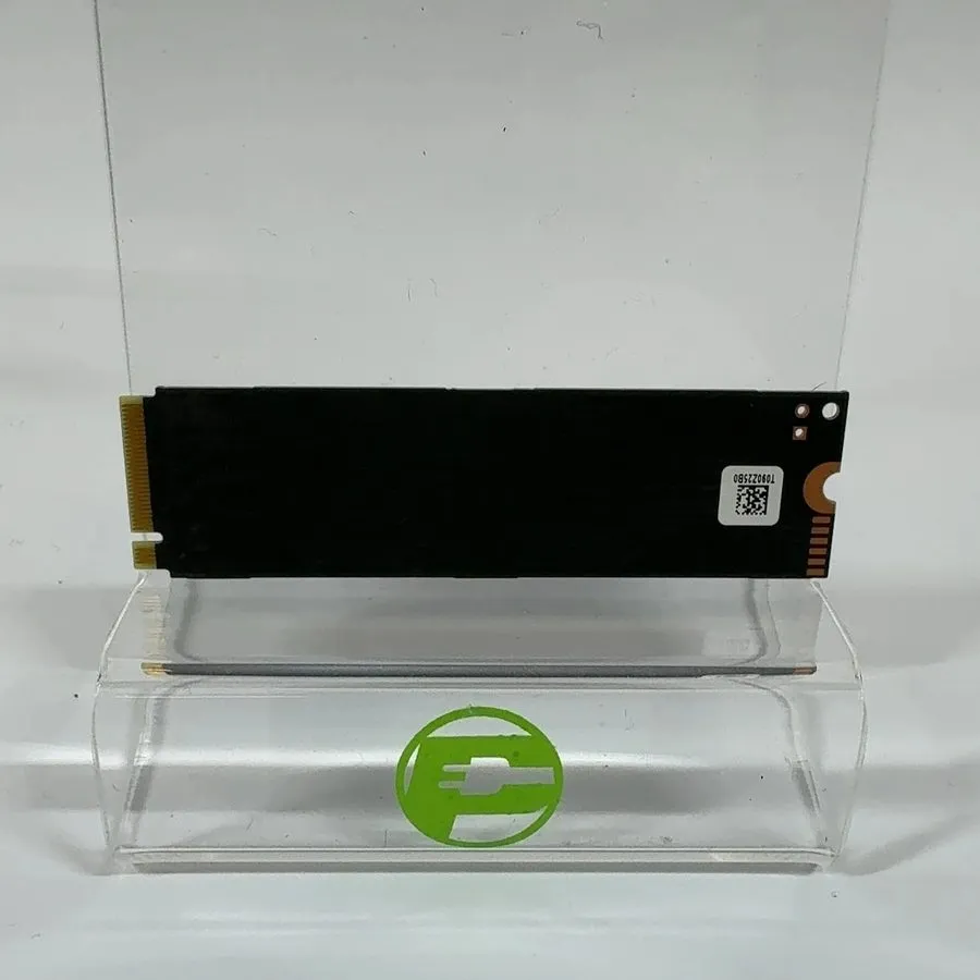 SSD-накопитель Micron 2210 512GB MTFDHBA512QFD NVMe M.2 SSD's (71%-75% Health)