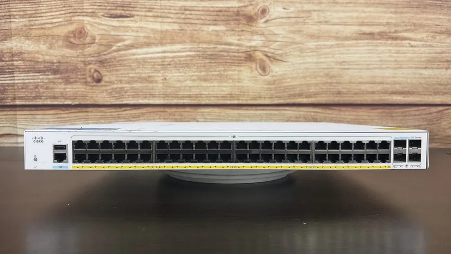 Коммутатор Cisco CBS 250 CBS250-48P-4G 48 Ports PoE Gigabit Ethernet Switch