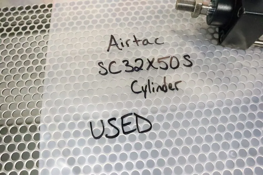 Пневмоцилиндр Airtac SC32X50S Pneumatic Cylinder With See All Pictures — фото лота 1