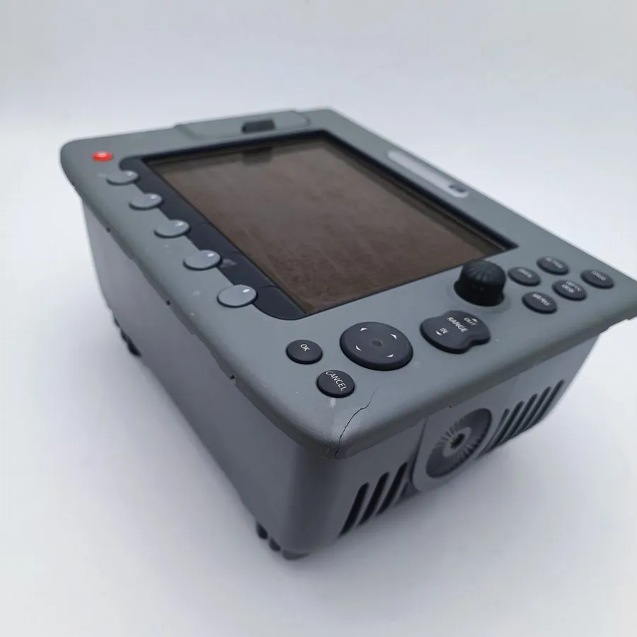 Радар RAYMARINE E120 E02013 GPS CHART PLOTTER FISHFINDER RADAR MFD DISPLAY UNIT — фото лота 2
