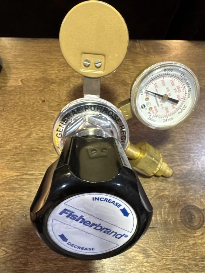 Трубопроводная арматура FISHERBRAND COMPRESSED GAS REGULATOR 10-572 -X — фото лота 1