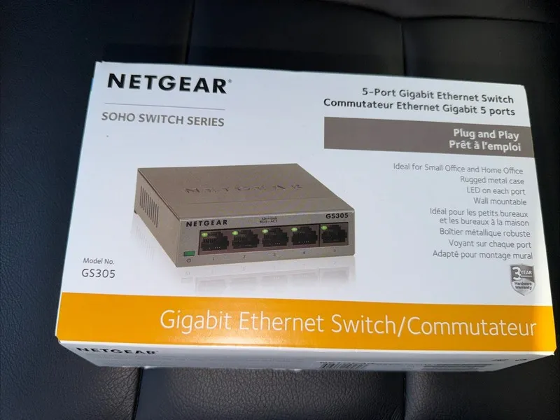 Коммутатор Netgear Prosafe GS308 300PAS 1Gbps 8 Gigabit Port Unmanaged Ethernet