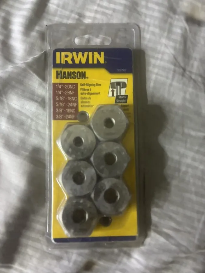 Режущий инструмент Irwin Hanson 1897563 6-Piece SAE Tap and Die Set