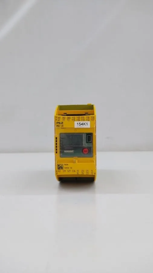 Реле безопасности Pilz PNOZ s30 750330 Safety Speed Monitor Relay 24-240VAC/DC — фото лота 2