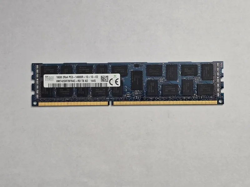 Модуль памяти 16GB SK Hynix Server RAM DDR3 PC3-14900R-13-13-E2 HMT42GR7AFR4C-RD
