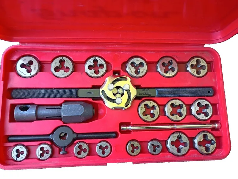 Режущий инструмент SNAP-ON METRIC TAP AND DIE SET #TDM117A (MISSING 1 TAP)