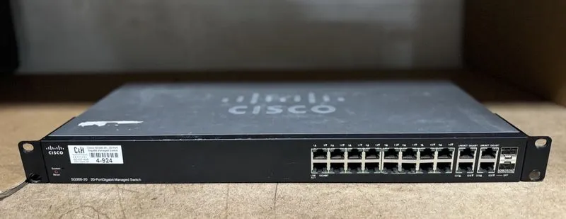 Коммутатор Cisco SG300-20 20-Port Gigabit Managed Ethernet Switch PoE