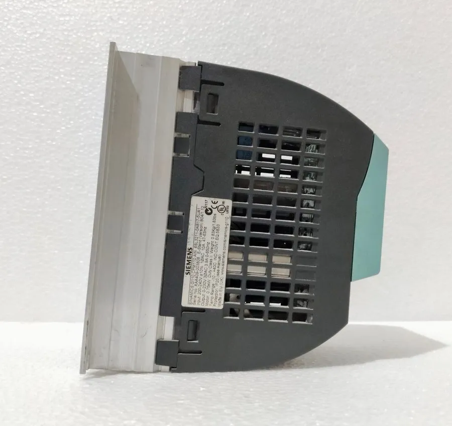 Частотный преобразователь Siemens SINAMICS G110 0.75kW VFD Inverter 6SL3211-0AB1