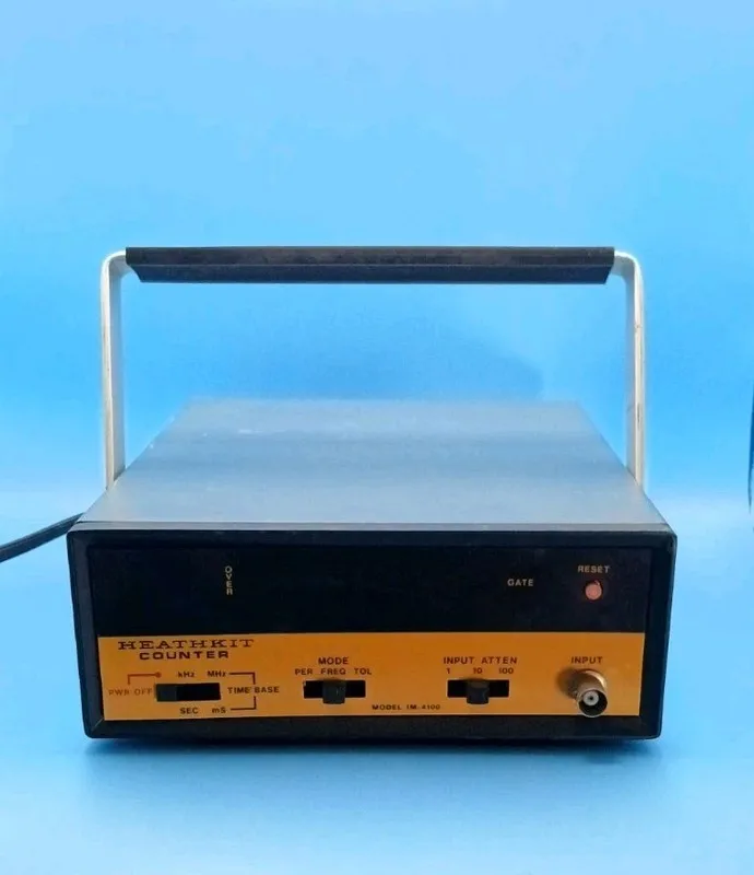 Тестер Heathkit Model IM-4100 Digital Frequency Counter Ham Radio Powers On