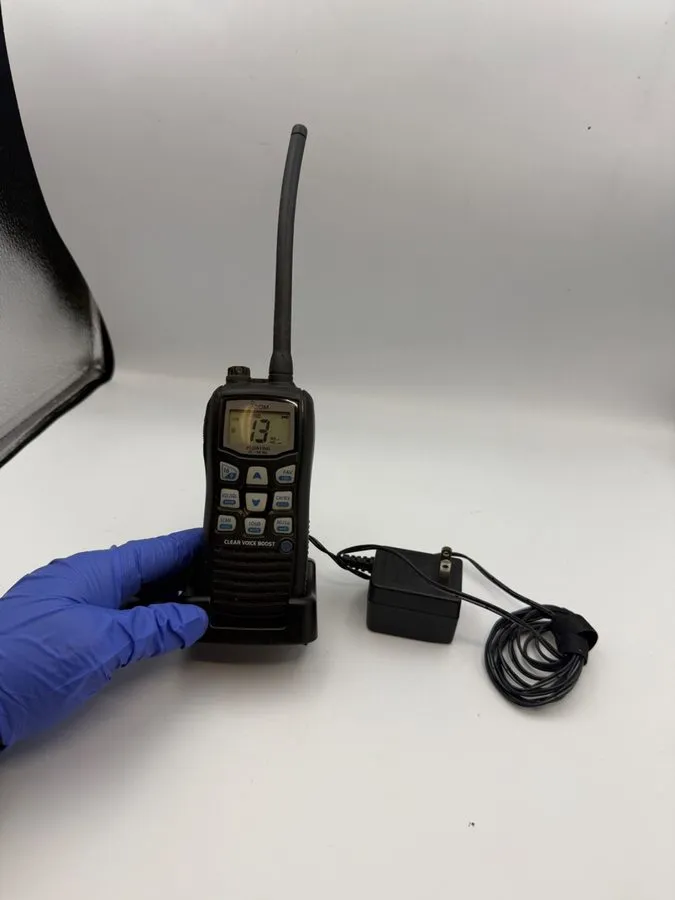 Антенна 4X ICOM IC-M36 Floating Marine Radio Handheld / NO BATTERIES OR ANTENNAS