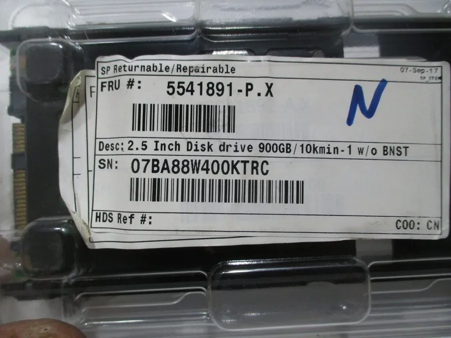 Жёсткий диск Hitachi Data Systems R5D-J900SS 5541891-P 900GB 10K 6G SAS SFF 2.5"