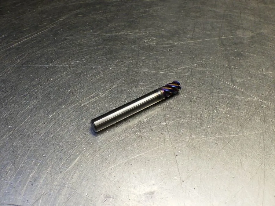 Режущий инструмент Nachi 1/4" 5 Flute Carbide Cr Endmill 1/4" Shank .06" R 41000 — фото лота 2