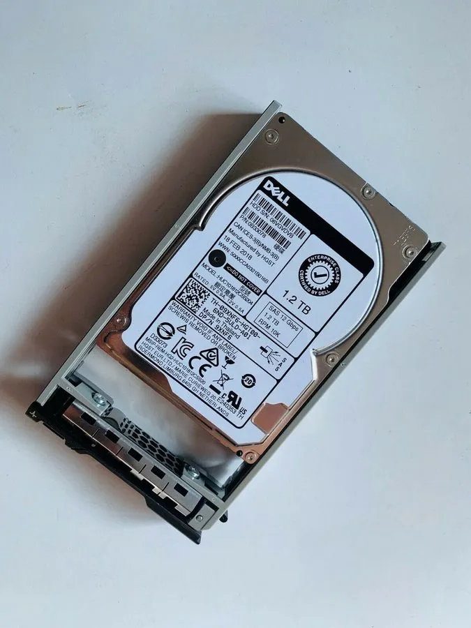 Сервер Dell 1.2TB 10K 12G 2.5" SAS HDD R710 R730 R630 R520 R620 R720 R820 R910 T