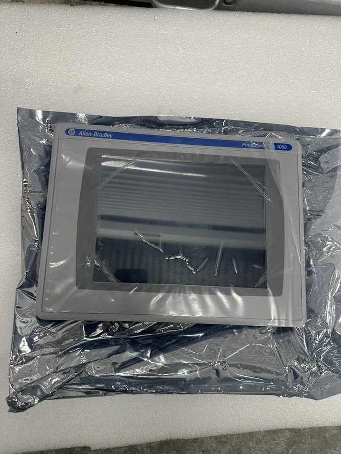 Панель оператора Allen Bradley 2711P-T10C4D8 /A PanelView Plus 1000 Terminal + 2