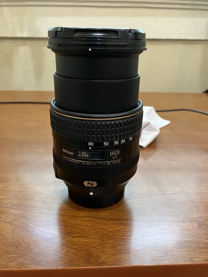 Объектив Nikon D7500 20.9MP DSLR Camera +AF-S DX NIKKOR 16-80mm f/2.8-4E ED VR L