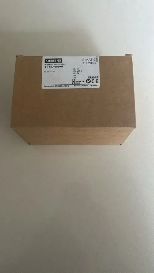 Модуль ввода-вывода Siemens SIMATIC ET200S Interface Module CPU 6ES7 151-7AA21-0