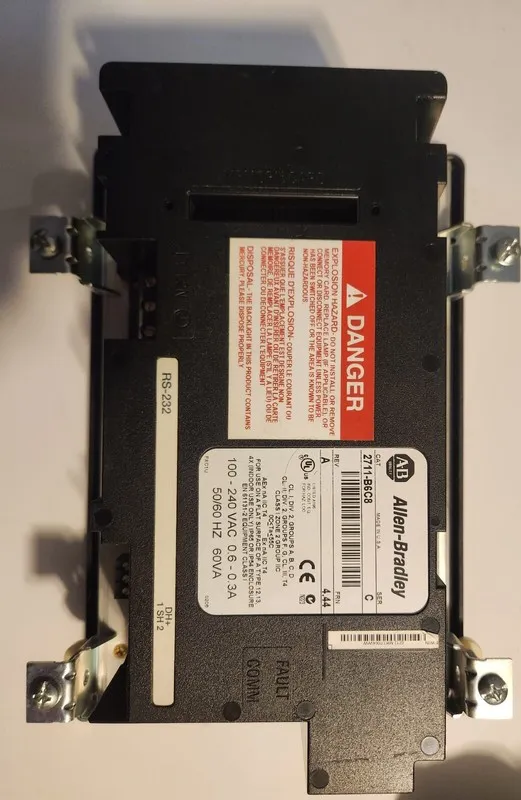 Панель оператора ALLEN BRADLEY 2711-B6C8 SER B FRN 4.44 PANELVIEW 600 OPERATOR P