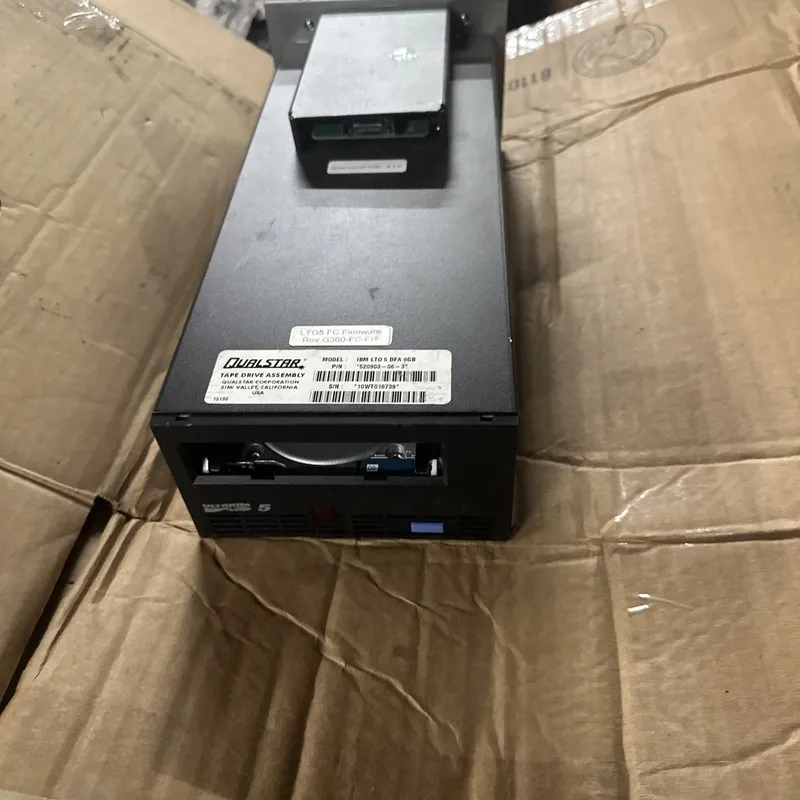 Ленточный привод Qualstar IBM LTO5 DFA 8GB Tape Drive FC 8GB Ultrium5