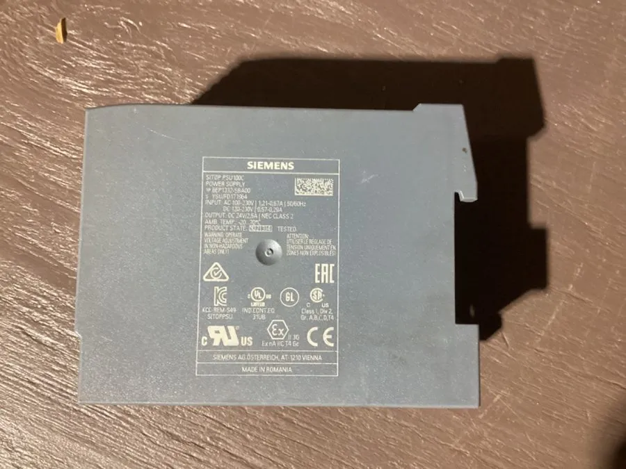 Блок питания SIEMENS 6EP1332-5BA00 SITOP PSU100C POWER SUPPLY 24 VDC
