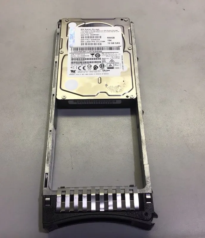 Жёсткий диск Dell 600GB 15K 2.5 Enterprise Class SAS 12Gb/s HDD 512N AL13SXB60EN — фото лота 1