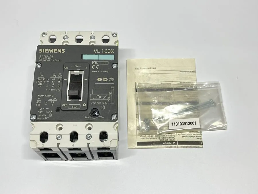 Автоматический выключатель Siemens 3VL1708-1DD33-0AA0 VL160X 3 Pole Circuit Brea — фото лота 1