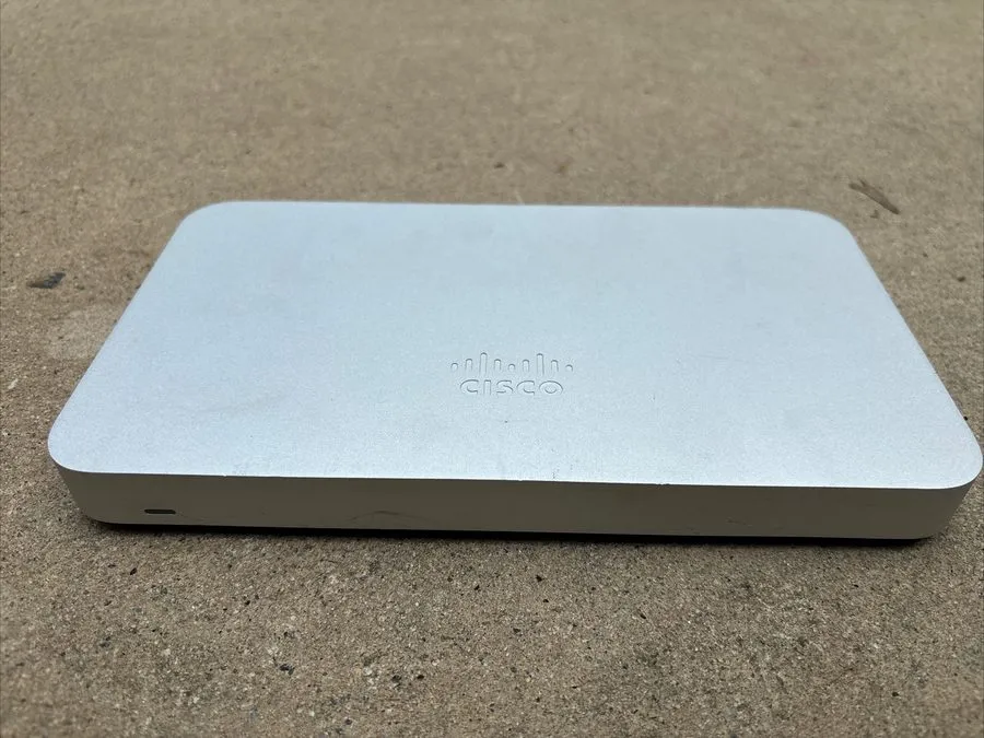 Маршрутизатор Cisco Meraki MX64-HW Router/Security Firewall 4-Port Cloud Managed