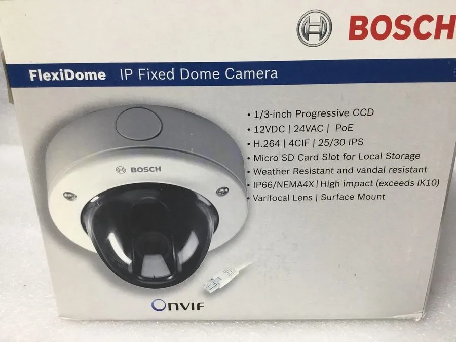 Камера Bosch NDN-498V03-22PS Security Network Color Camera W/ 2.8-10mm D/N IVA W — фото лота 1
