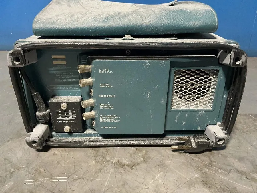 Осциллограф TEKTRONIX OSCILLOSCOPE 475A