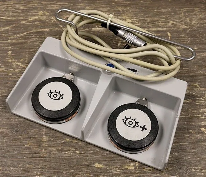 Коммутатор OEC Medical Systems GE Healthcare 00-881060-02 Footswitch Foot Switch