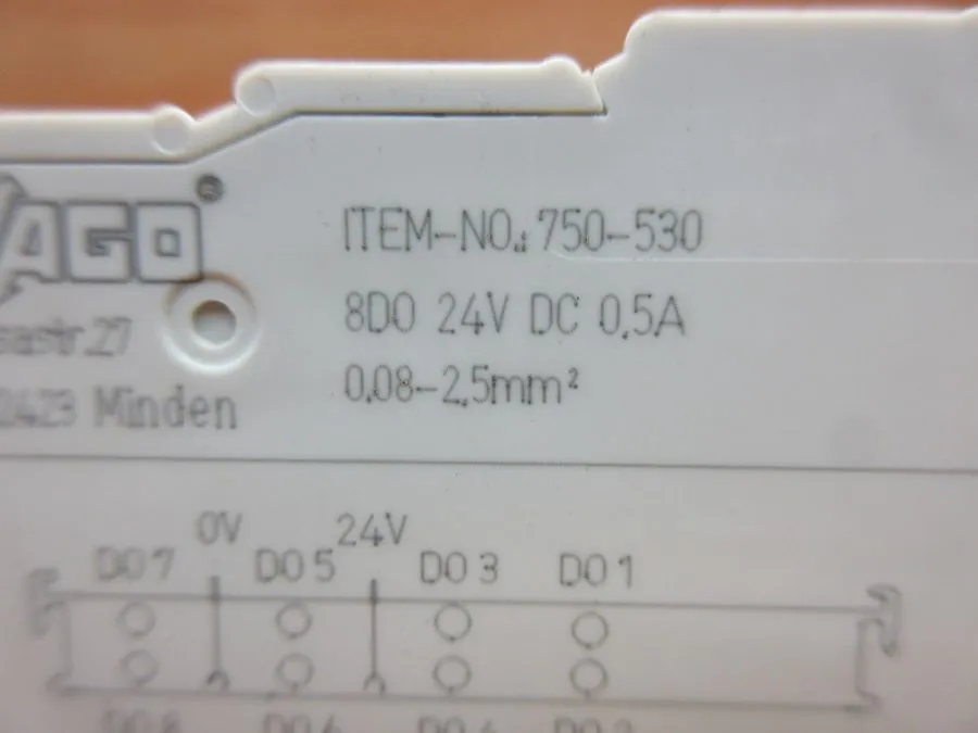 Модуль ввода-вывода WAGO 8-Channel Output Module 24VDC 750-530