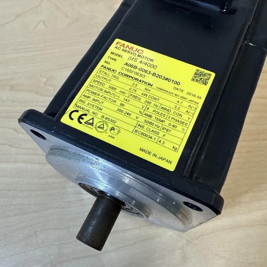 Серводвигатель FANUC A06B-0061-B403#0100 AC Servo Motor with A860-2020-T321 Enco — фото лота 1