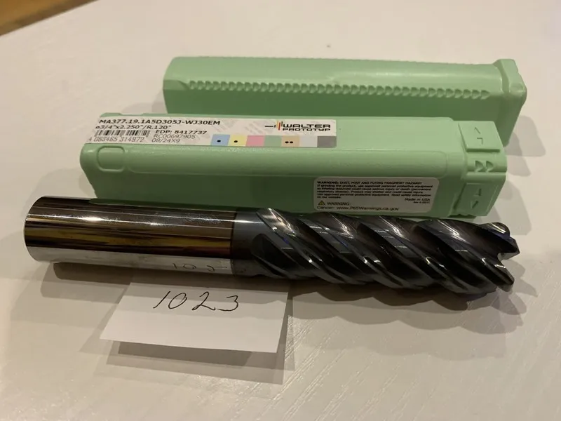 Режущий инструмент Walter Carbide 3/4" 5 Flute .120 Rad Endmill MA377.19.1A5D305 — фото лота 2