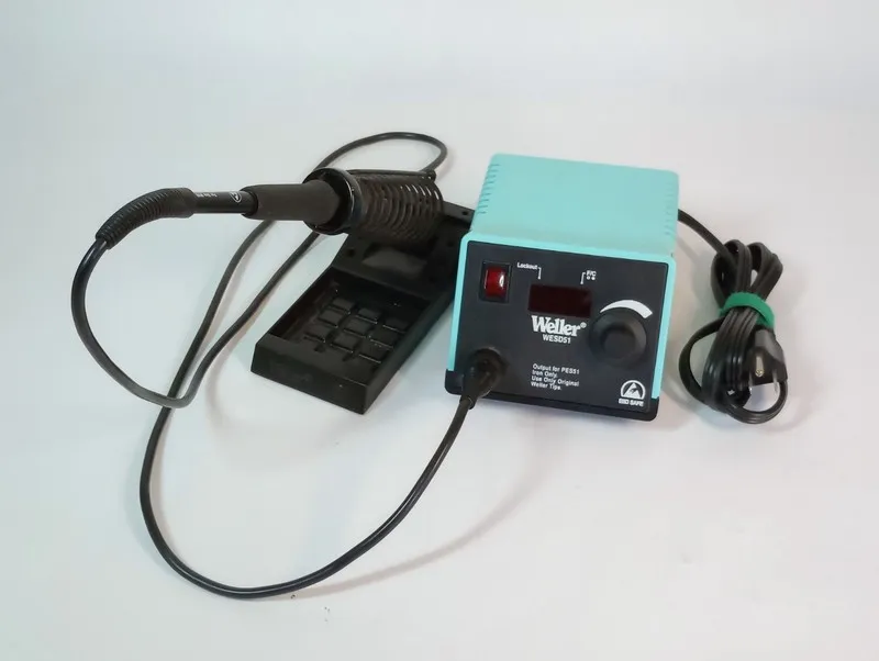 Паяльная станция Weller WESD51 60 W, 120 VAC, Soldering Station + PES51 24 VDC P