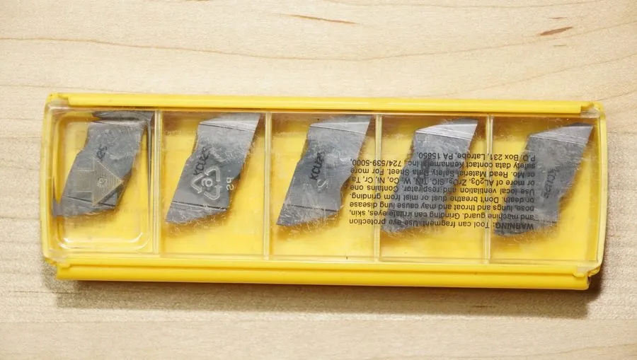 Режущий инструмент Kennametal NG4125R KCU25 Threading Carbide Insert