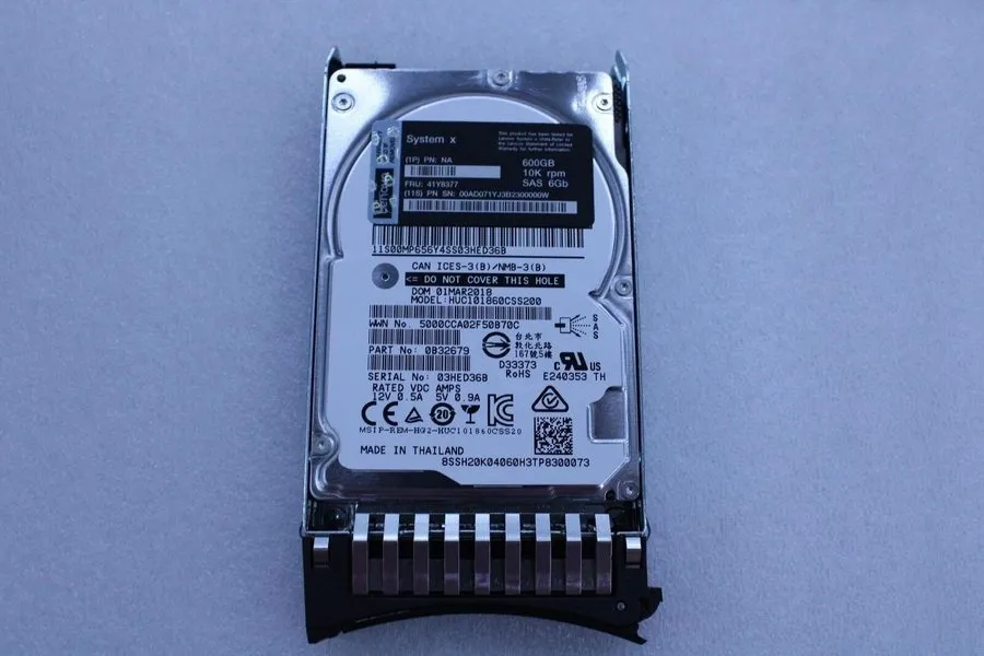 Сервер Lenovo 600GB 00AD071 41Y8377 System X 10K SAS 6Gbps 2.5" SFF HDD Hard Dri — фото лота 1