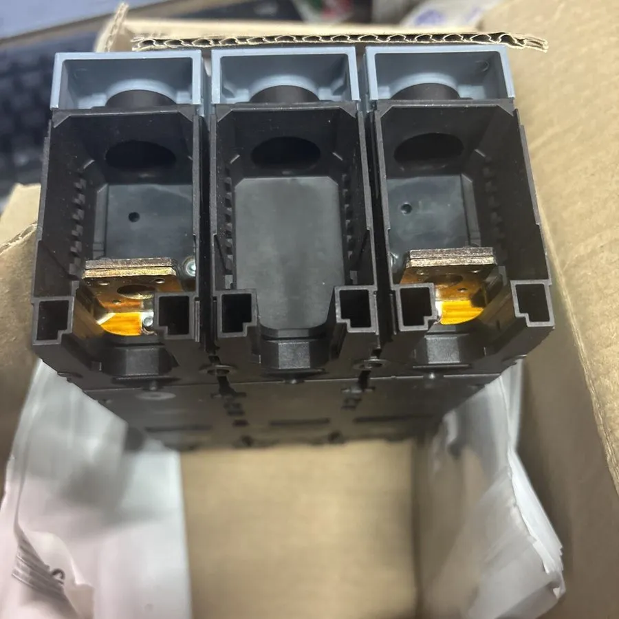 Автоматический выключатель Siemens 3VA5225-5ED61-0AA0 250A 600V Circuit breaker — фото лота 2